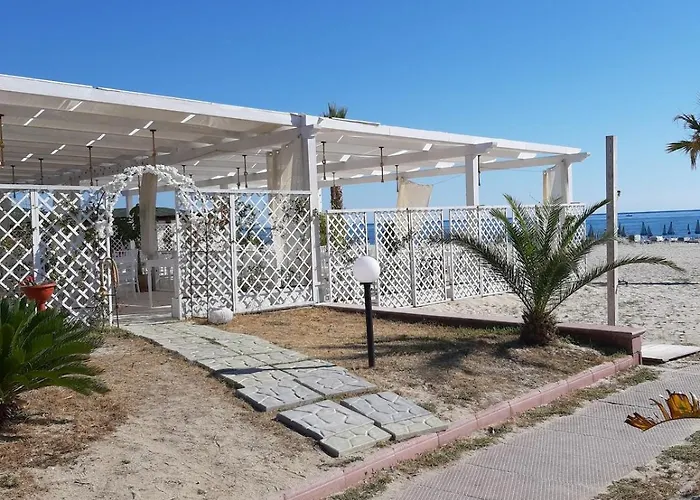 Nicole - Luminoso * Isca Marina